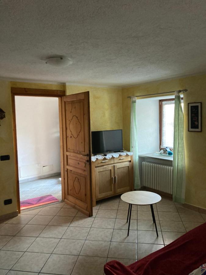 Chez Giusi Apartment La Salle Bagian luar foto